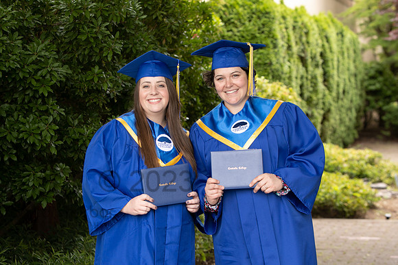 1093_CCGrad2023