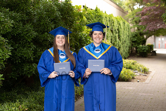 1092_CCGrad2023